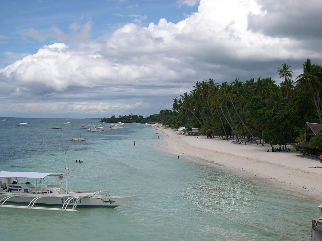 薄荷島 Alona Beach