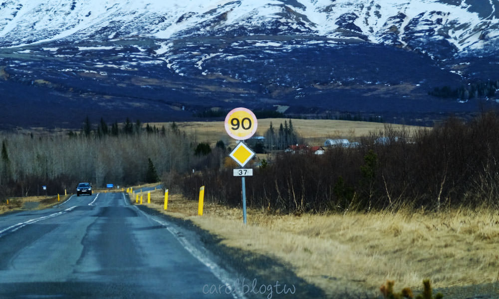 冰島限速路標