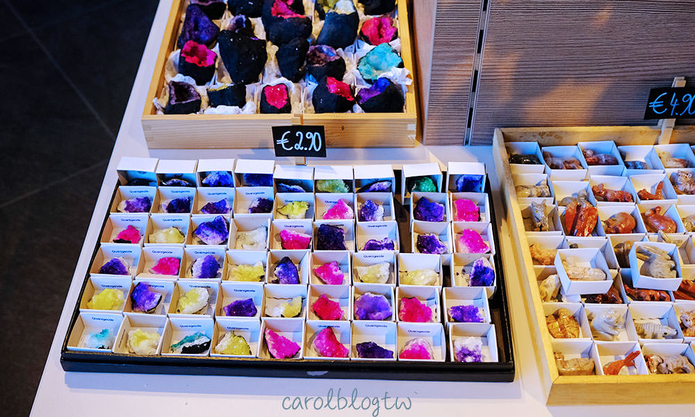 哈修塔特鹽礦坑紀念品店