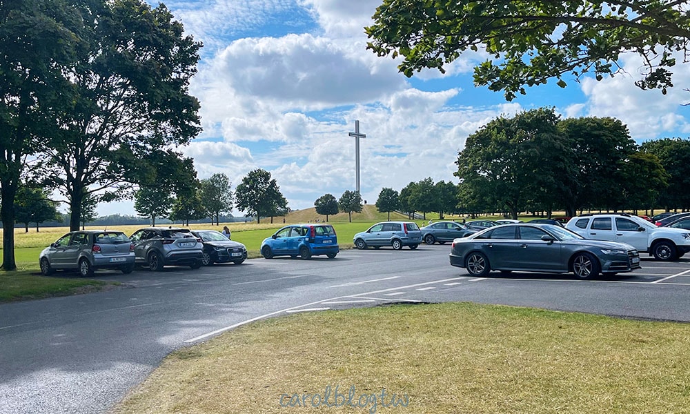 鳳凰公園停車場