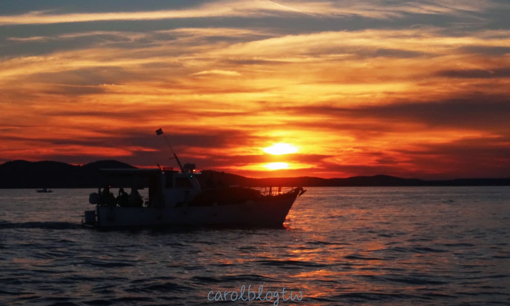 札達爾多雲夕陽