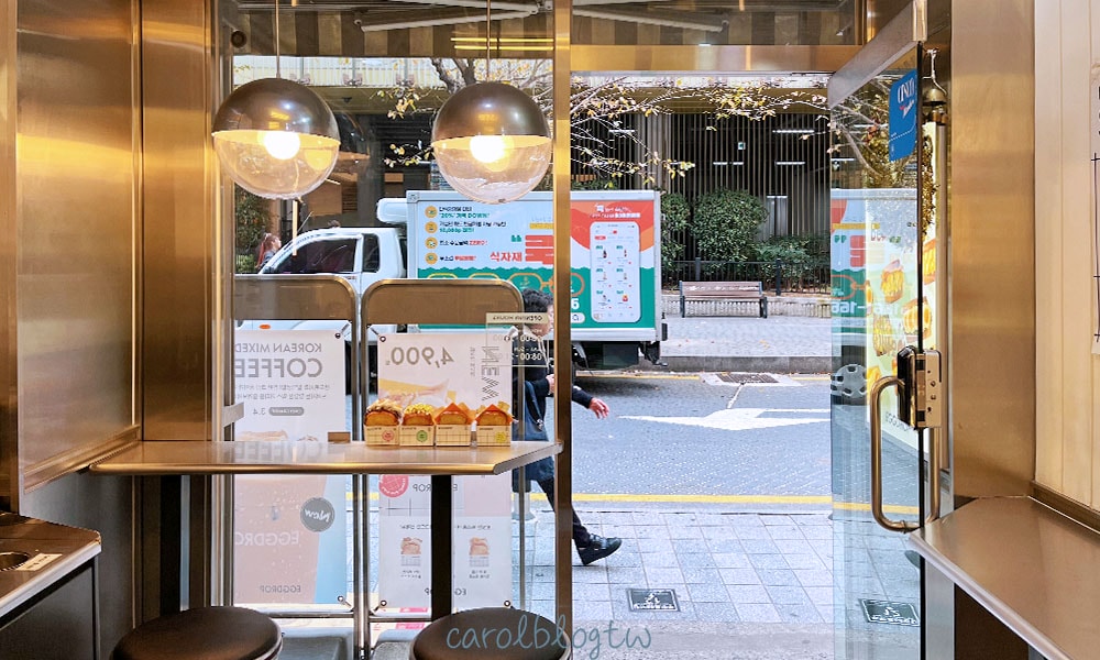 Egg Drop 西面店內用空間
