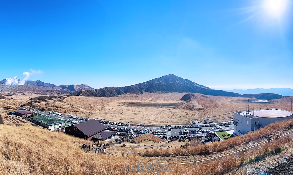 Read more about the article 【阿蘇草千里之濱】交通方式/騎馬體驗/火山博物館/美食餐廳