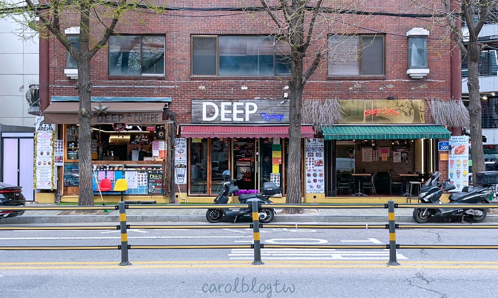 deep coffee 外觀