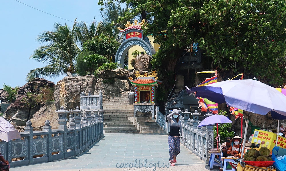 富國島海上寺廟 Dinh Cậu