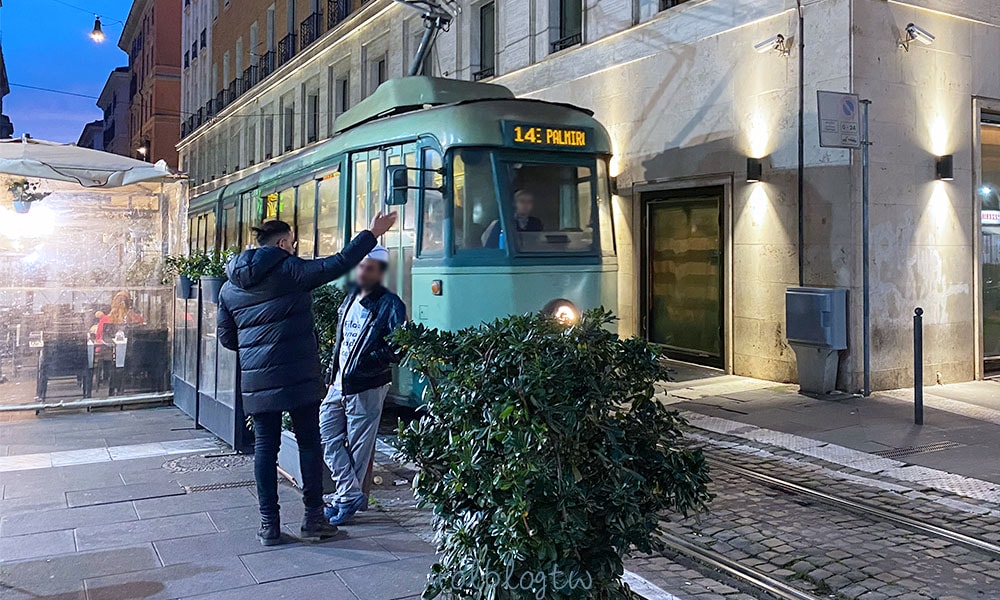 復古的羅馬電車