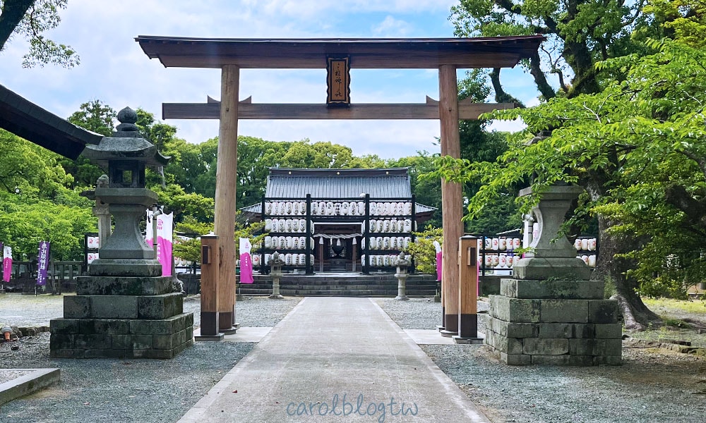 三柱神社