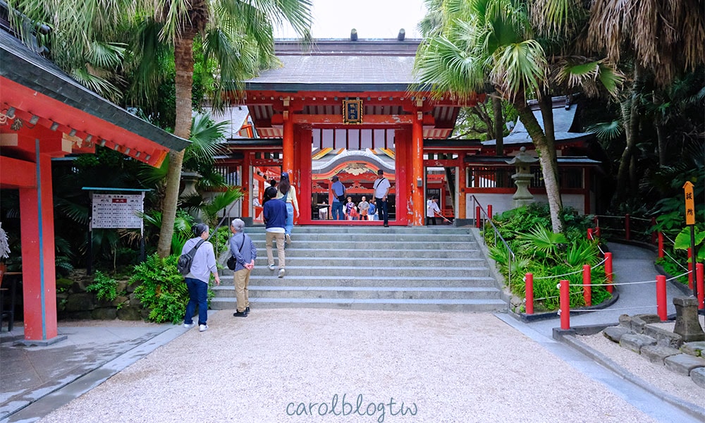 青島神社拜殿