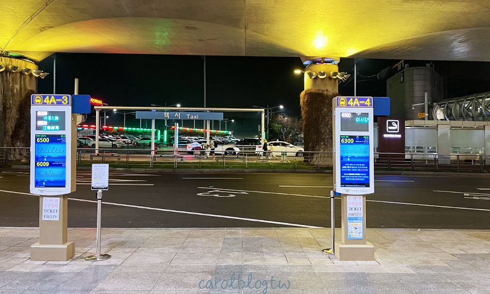 仁川機場巴士月台候車區