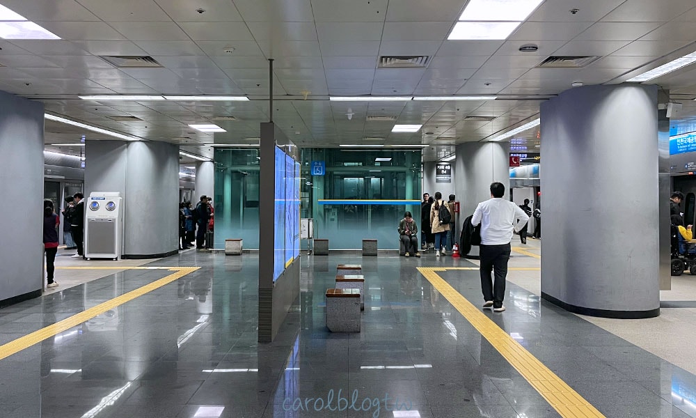 金浦機場鐵路站