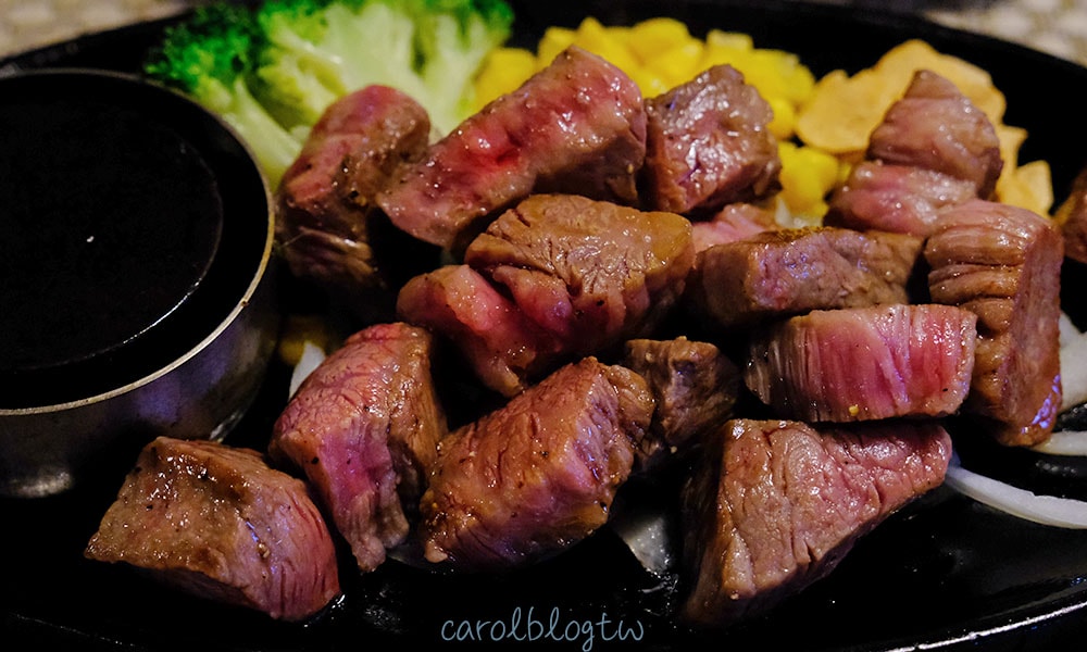 Read more about the article 【高千穗牛燒肉 和】菜單、A5和牛套餐、自己烤牛排熟度