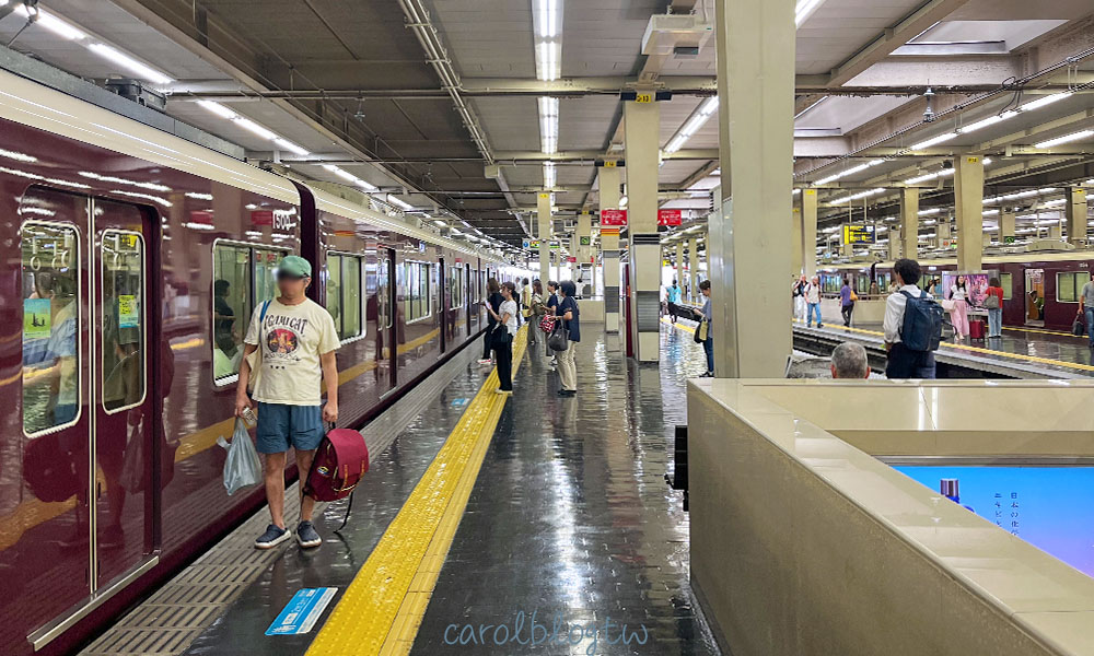 阪急電車月台