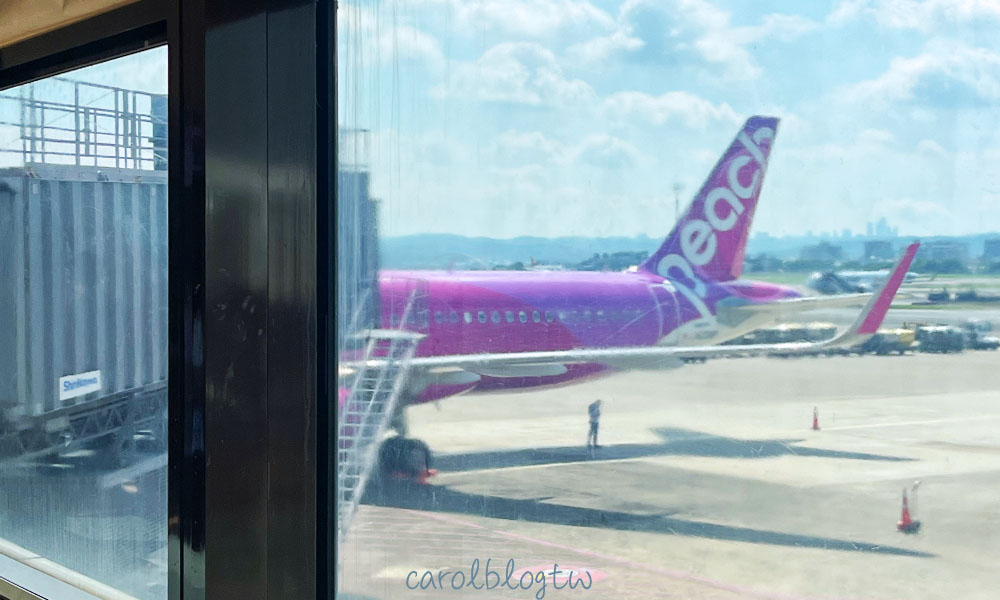 樂桃航空登機