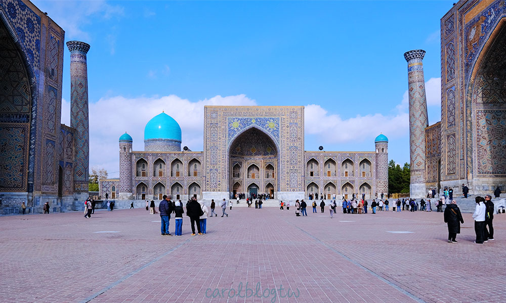 撒馬爾罕雷吉斯坦廣場