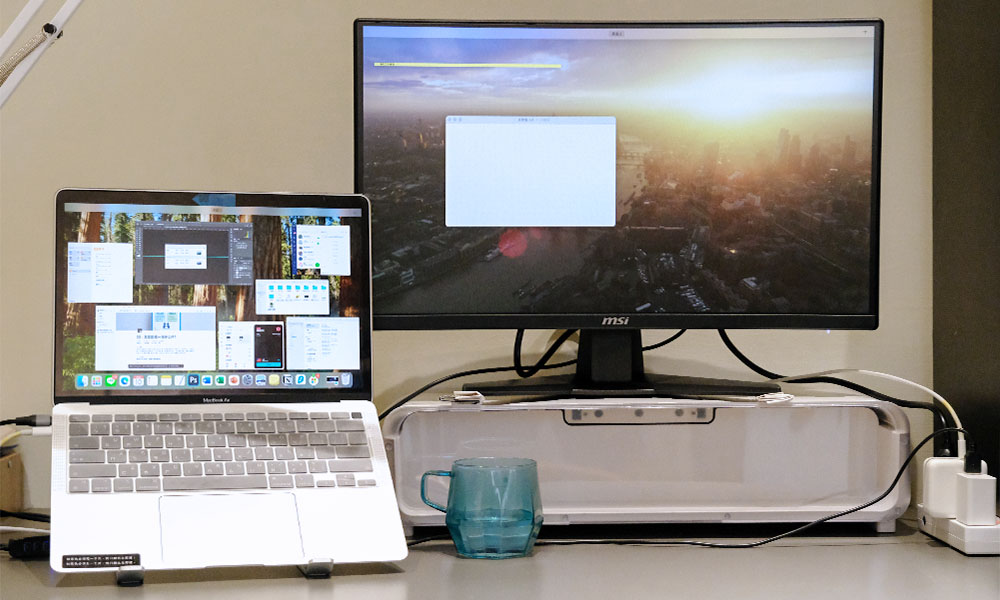 螢幕支架推薦|COFO無重力螢幕懸臂優缺點,輕鬆配合各種工作模式 - 第2張圖 使用一般桌上螢幕架