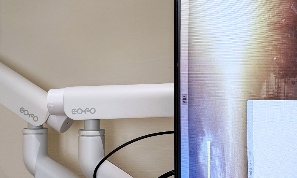 螢幕支架推薦|COFO無重力螢幕懸臂優缺點,輕鬆配合各種工作模式 - 第7張圖 COFO無重力螢幕懸臂 可以使用垂直螢幕