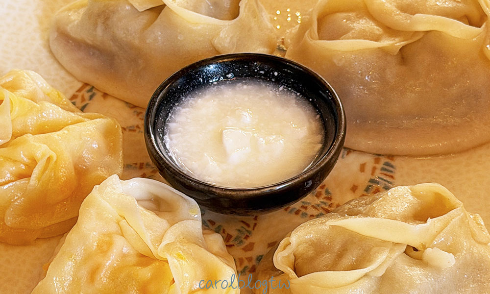 烏茲別克美食懶人包|11種烏茲別克必吃料理介紹、這道不能錯過 - 第3張圖 烏茲別克餃子