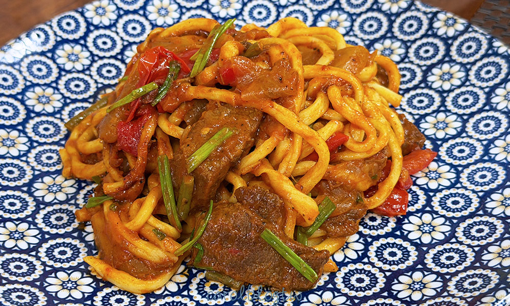 烏茲別克美食懶人包|11種烏茲別克必吃料理介紹、這道不能錯過 - 第7張圖 烏茲別克拉麵 Lagman