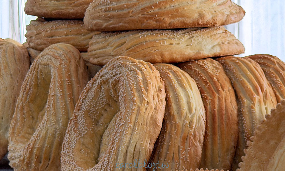 烏茲別克美食懶人包|11種烏茲別克必吃料理介紹、這道不能錯過 - 第8張圖 烏茲別克美食 饢餅