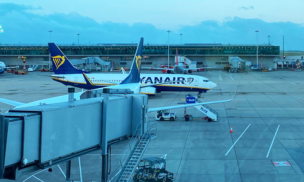 倫敦到巴黎交通方式:5種交通費用、花費時間、實際搭乘心得分享 - 第2張圖 從倫敦搭飛機到巴黎