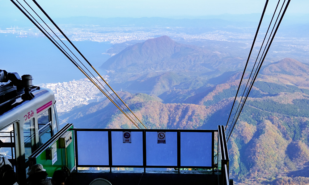 2026大分自由行攻略|三天兩夜行程、景點美食、交通住宿推薦 - 第10張圖 別府纜車山上站景色