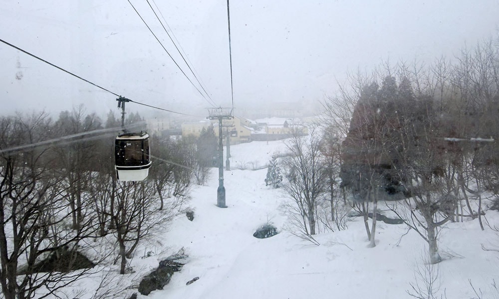 新井樂天渡假村雪場纜車