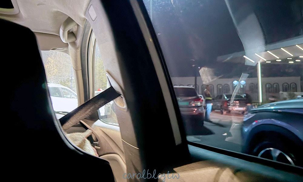 在烏茲別克搭計程車