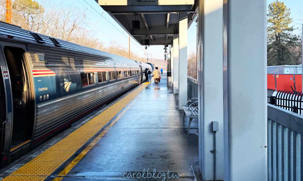 Read more about the article 美國火車攻略｜2026票價查詢、Amtrak票種說明、實際搭乘注意事項
