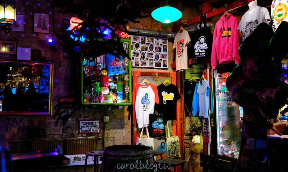 Szimpla Kert 紀念品購買