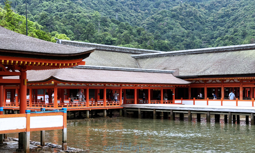 嚴島神社走廊